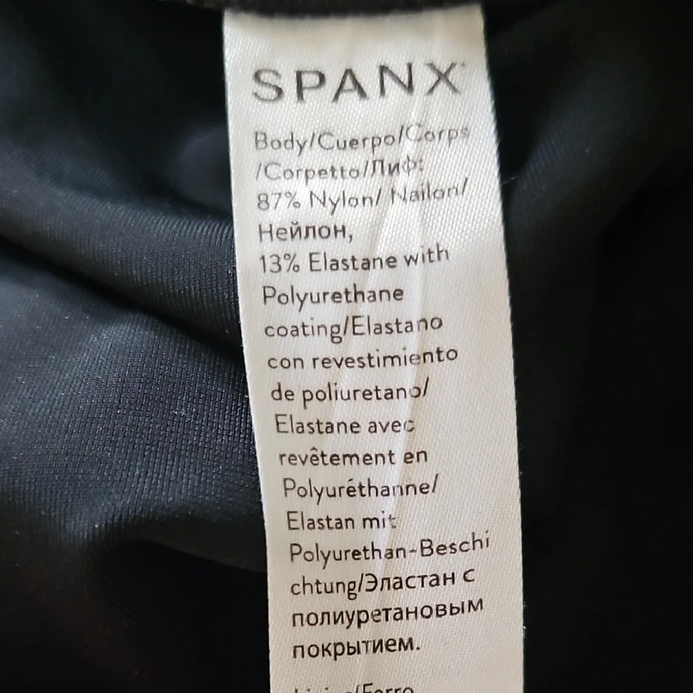 SPANX Gray/Black Camo Skinny Leggings - Picture 9 of 9